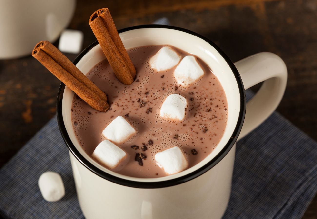 receta de Chocolate caliente con especias, ideal para comerla con nubes